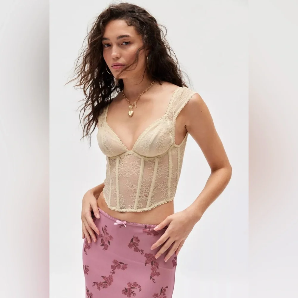 NWOT Urban Outfitters Out of Bounds Sheer Lace Wired Corset Nude Top Sz S - Picture 1 of 4